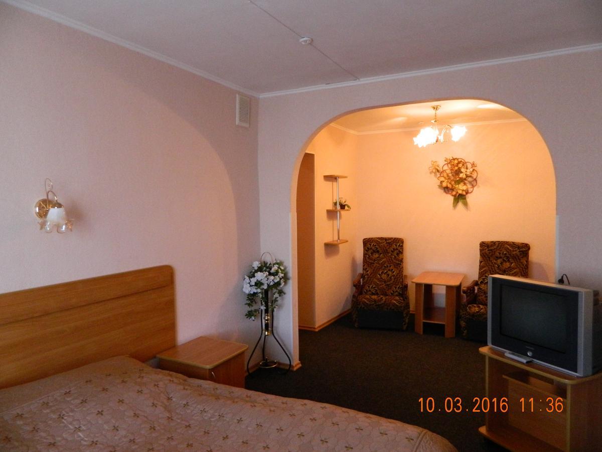 Hotel Druzhba Oleksandriia Luaran gambar